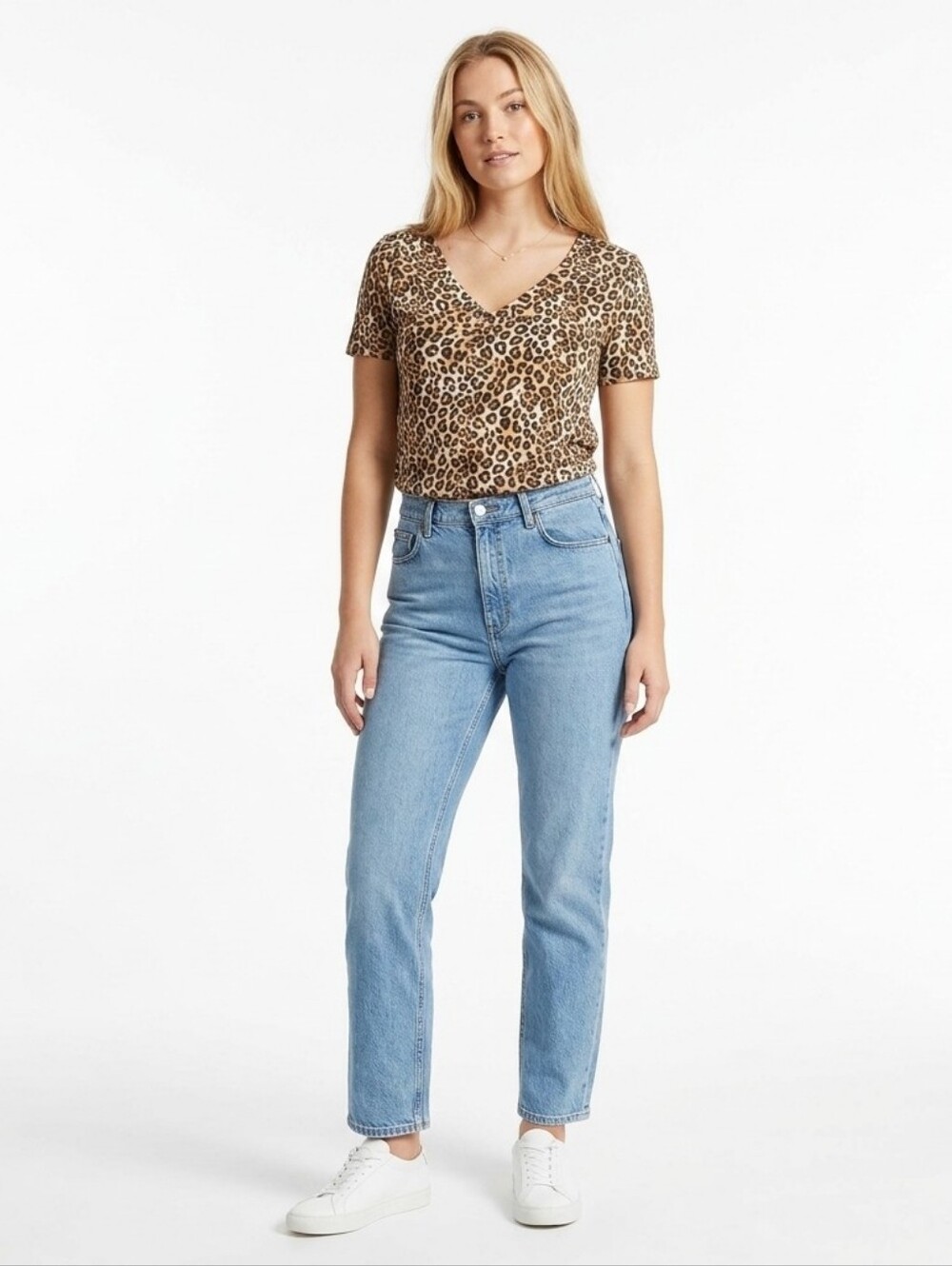 PINK VS leopard print animal print vneck short sleeve tee top size Small